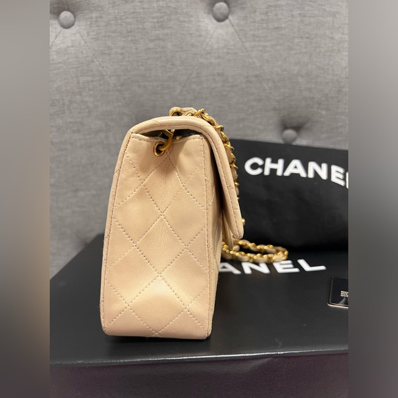 Chanel Classic Mini Square Flap Bag in Lambskin - Picture 3 of 12